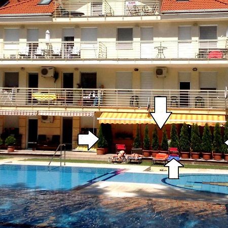 Relax Beach Apartman Hajdúszoboszló Екстериор снимка